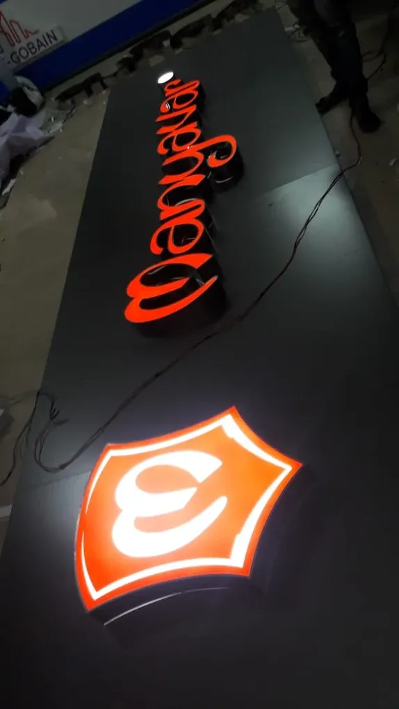 Manyavar Flagship Signage